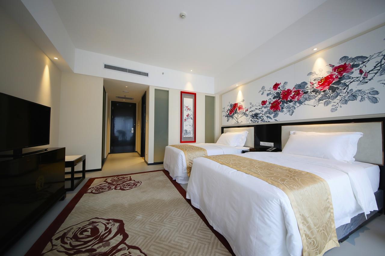 Howard Johnson Flower City Hotel Kunming Exteriör bild