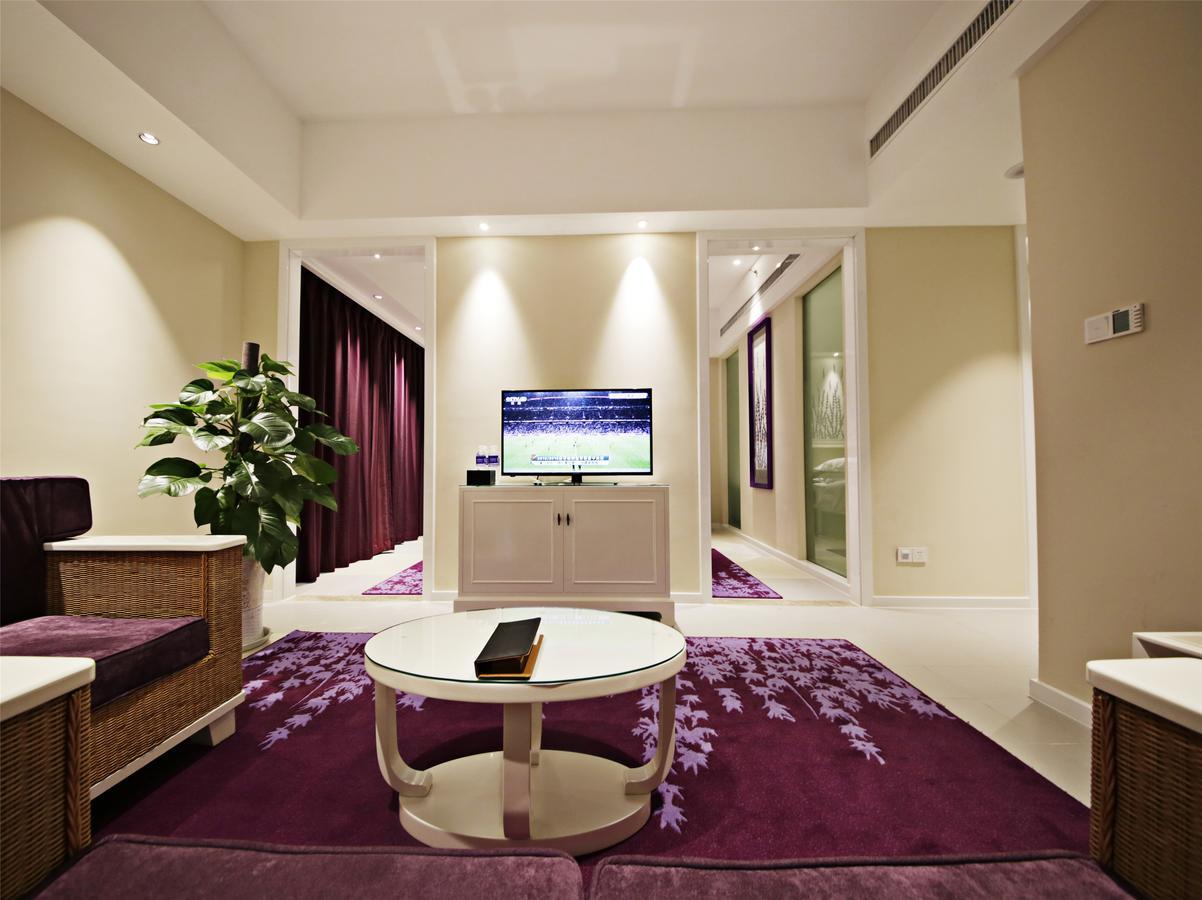 Howard Johnson Flower City Hotel Kunming Exteriör bild